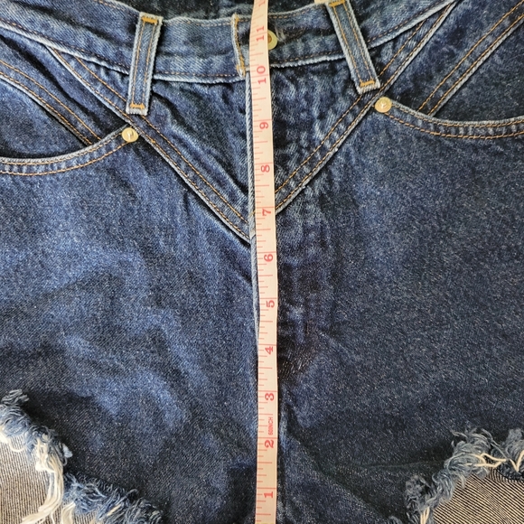 Rockies Dark Blue Jean Shorts with Frayed Hem - Picture 10 of 11